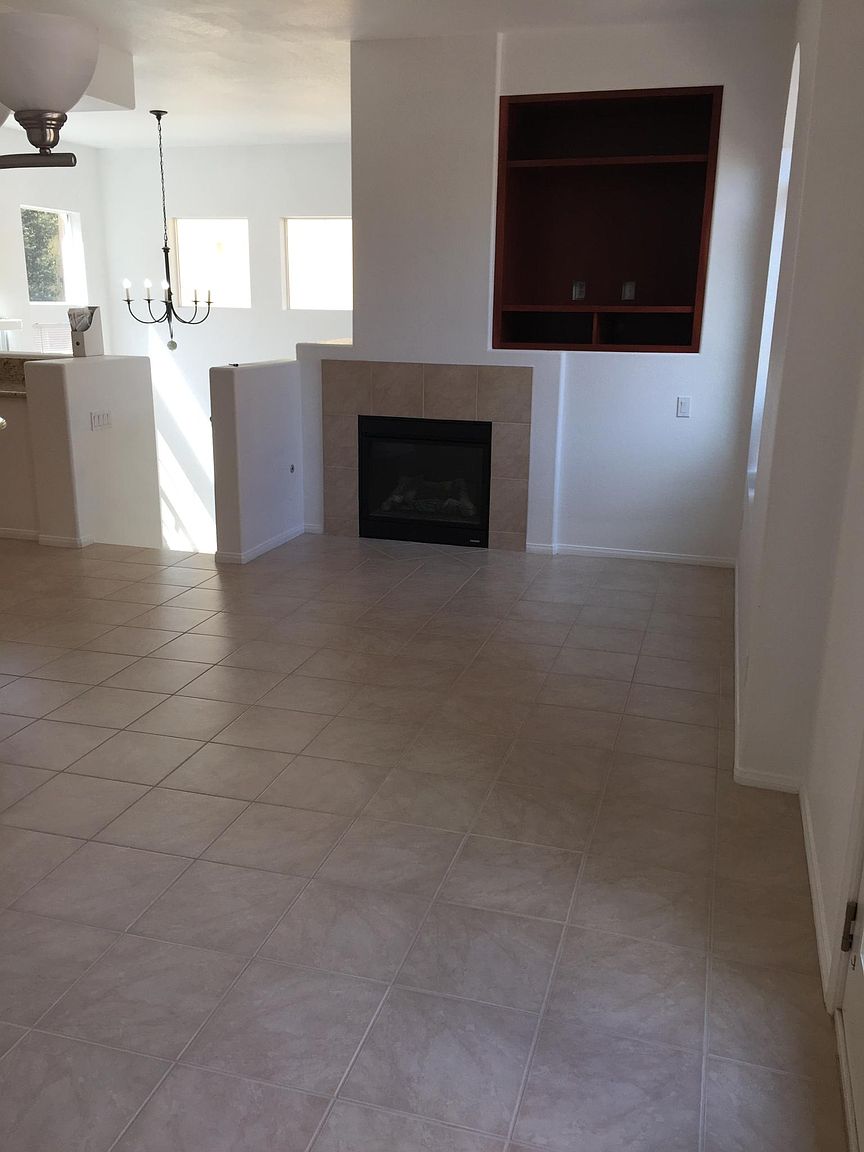 2909 Villas Way photo 5