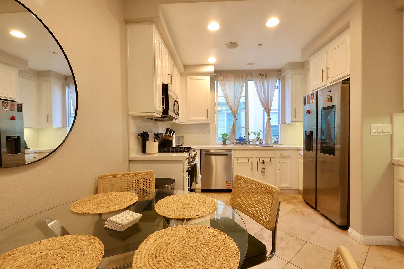 2870 Escala Cir photo 3