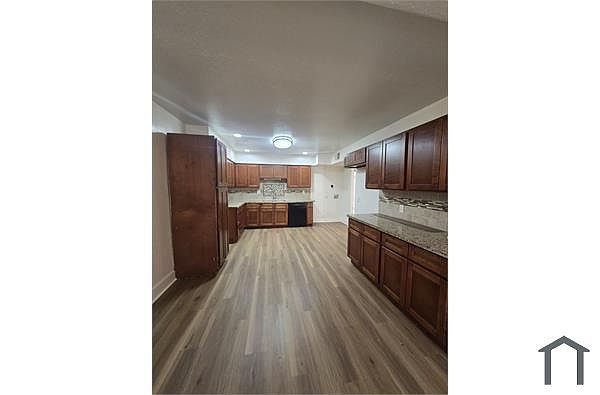5949 W Mulberry Dr photo 2