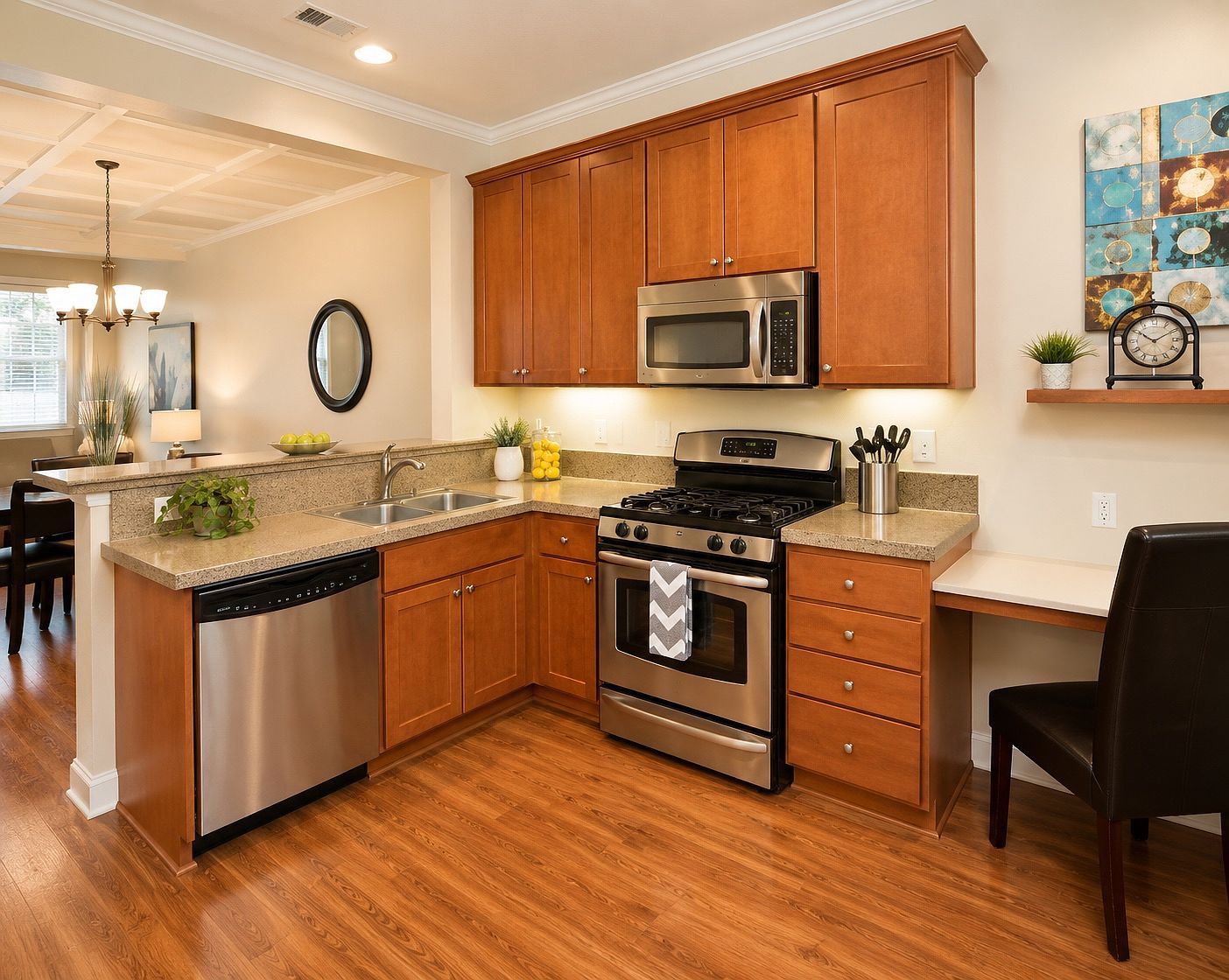 201 Cahill Park Dr photo 4