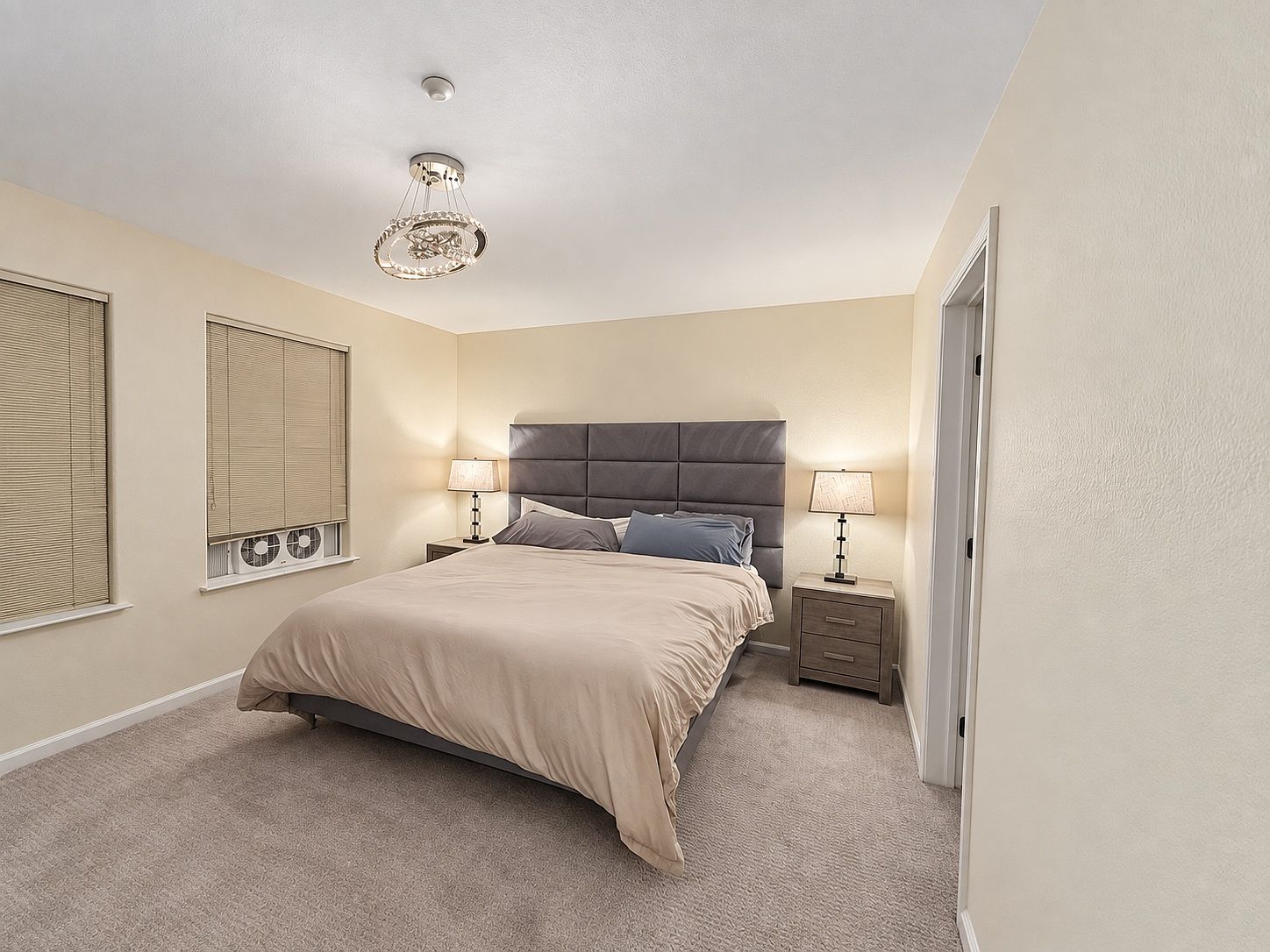 347 Vista Roma Way photo 5