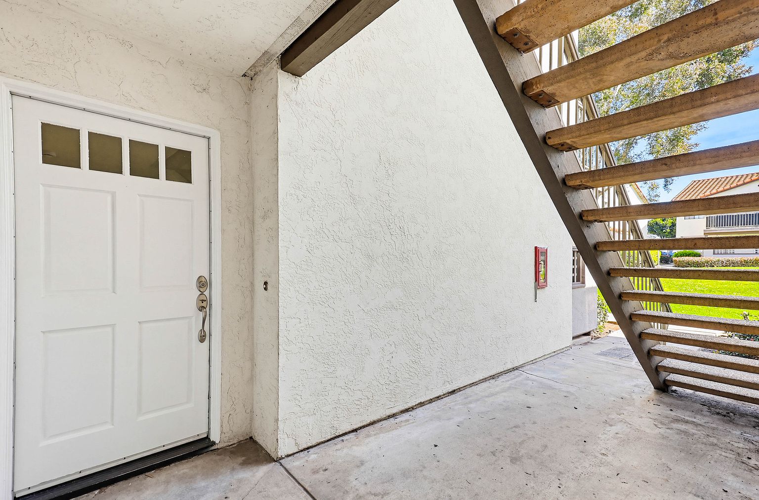 3572 Sunset Ln photo 3
