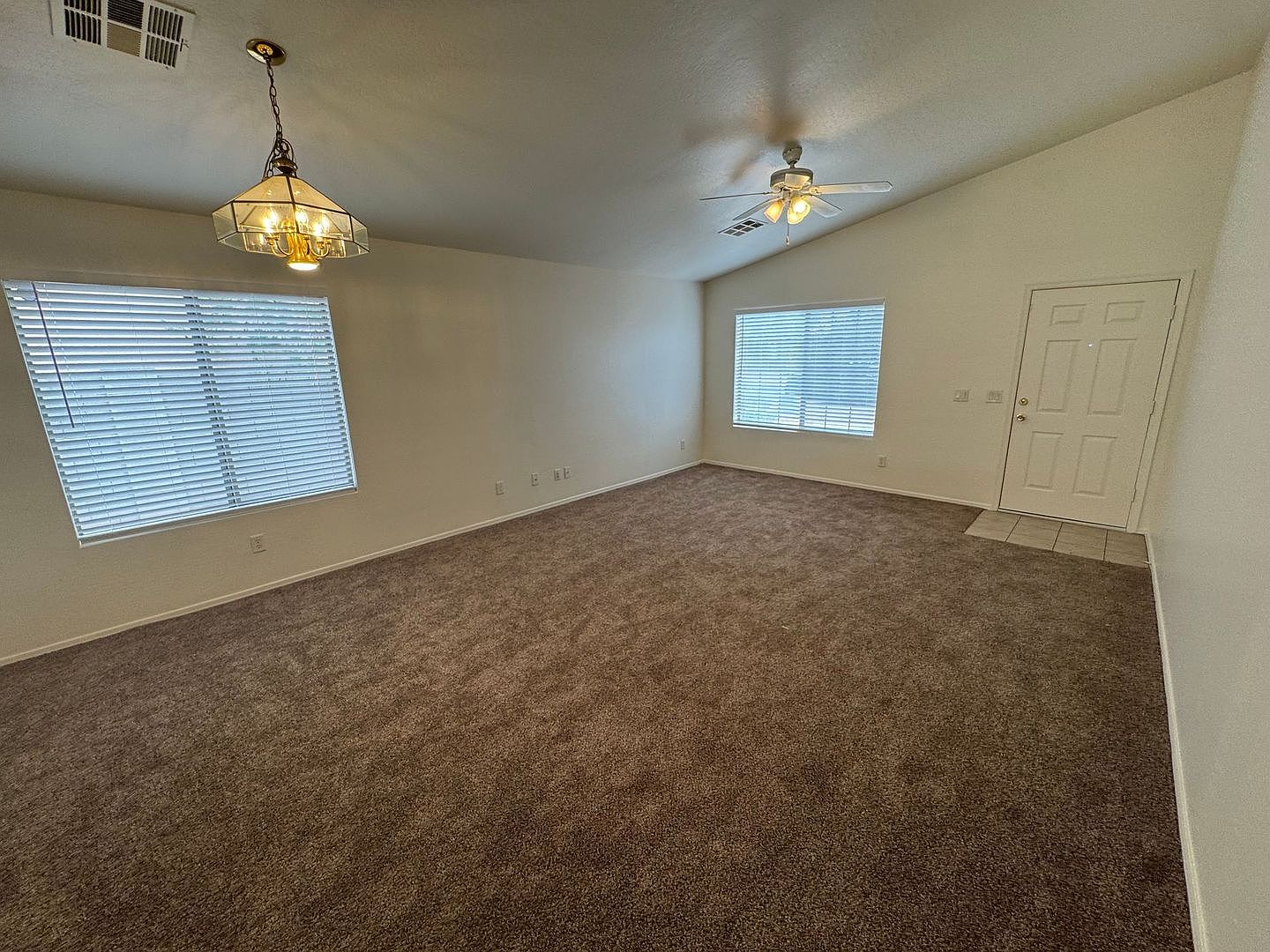 1225 W Darrel Rd Phoenix, AZ 85041 photo 3