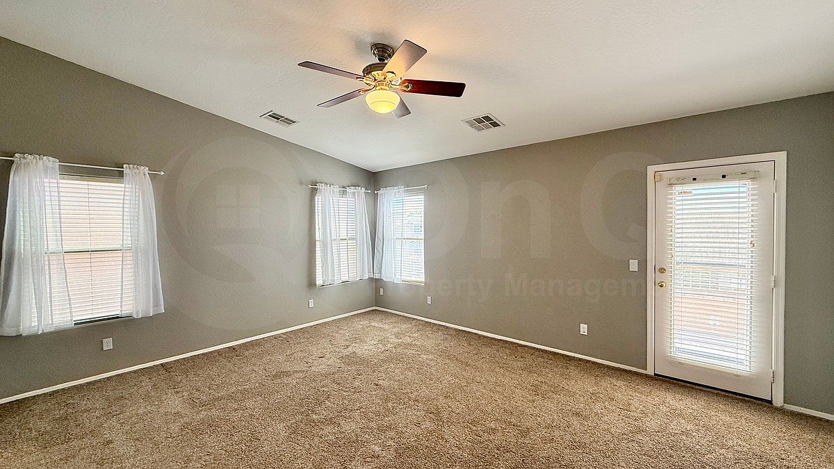 17227 W Hilton Ave photo 5