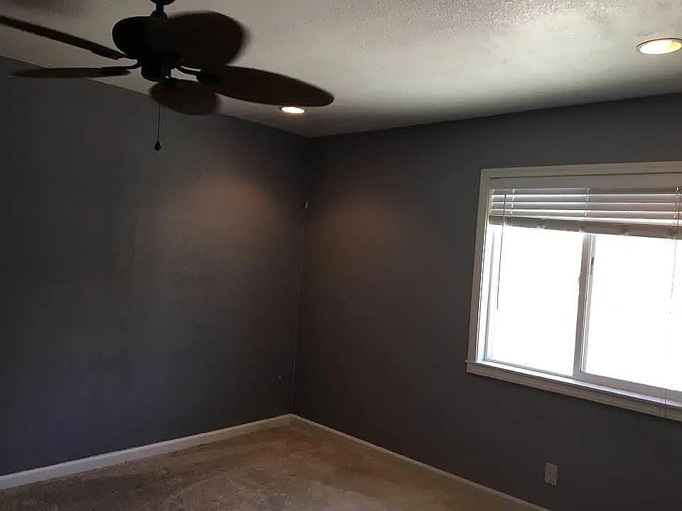 150 Idora Ave photo 5