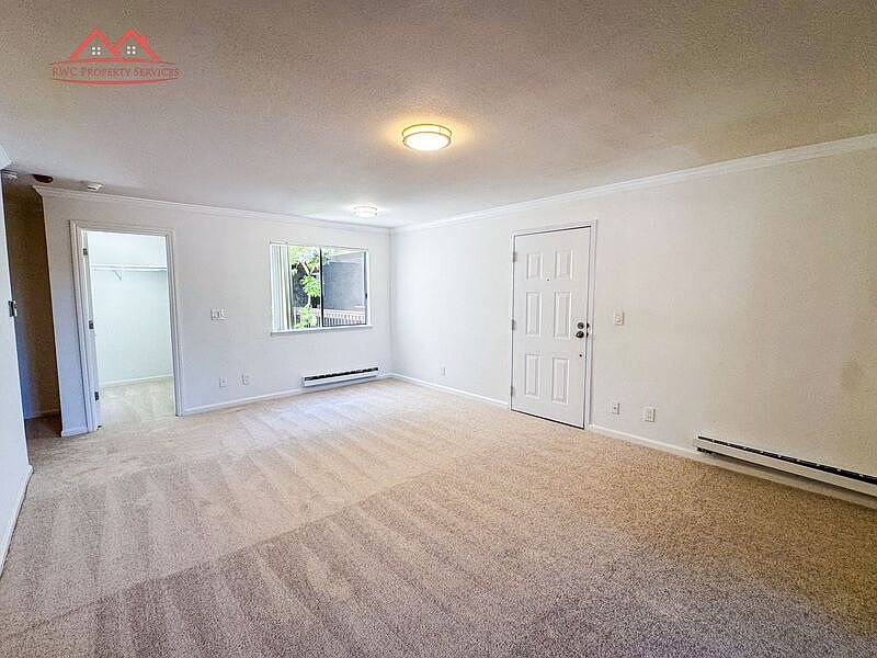2250 Monroe St photo 5