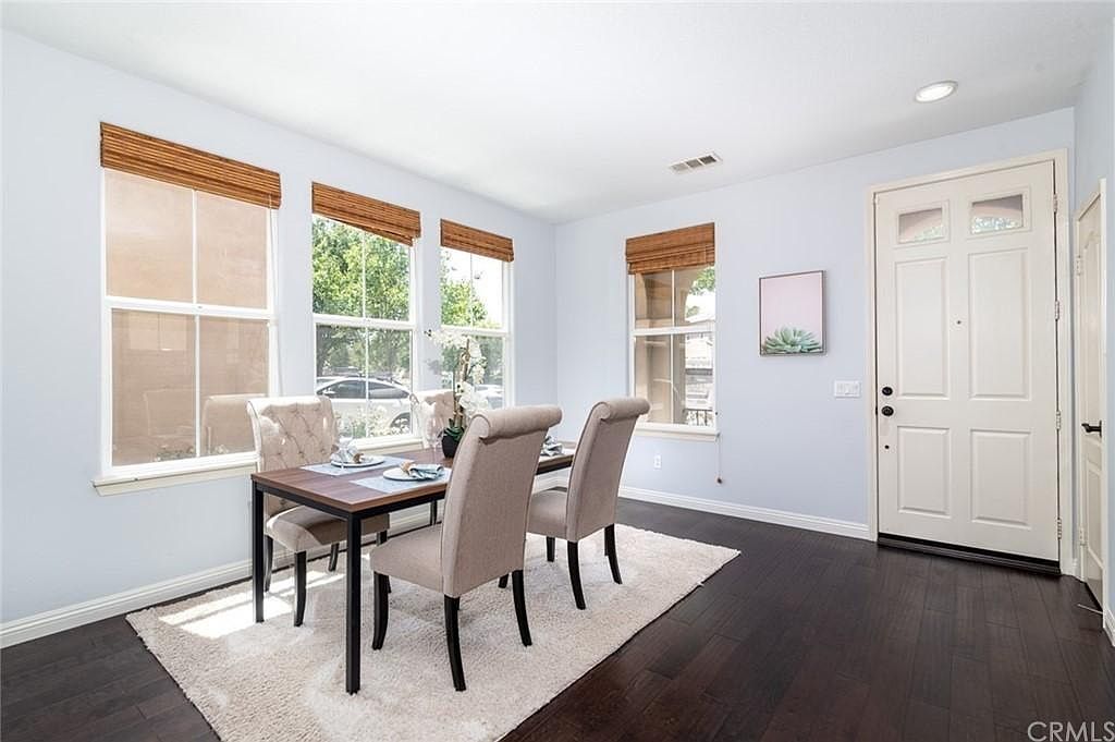 28781 Oak Park Ln photo 2