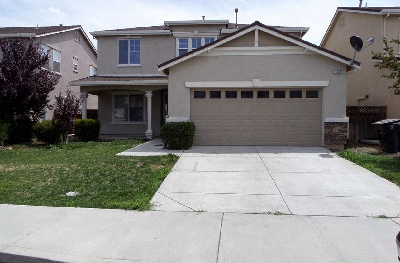 850 Saffron Dr Tracy, CA 95377 photo 2