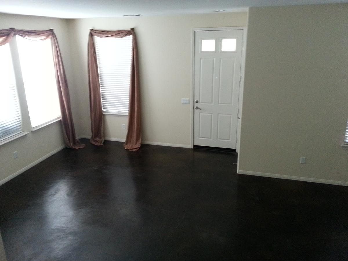 40170 Gallatin Ct photo 3