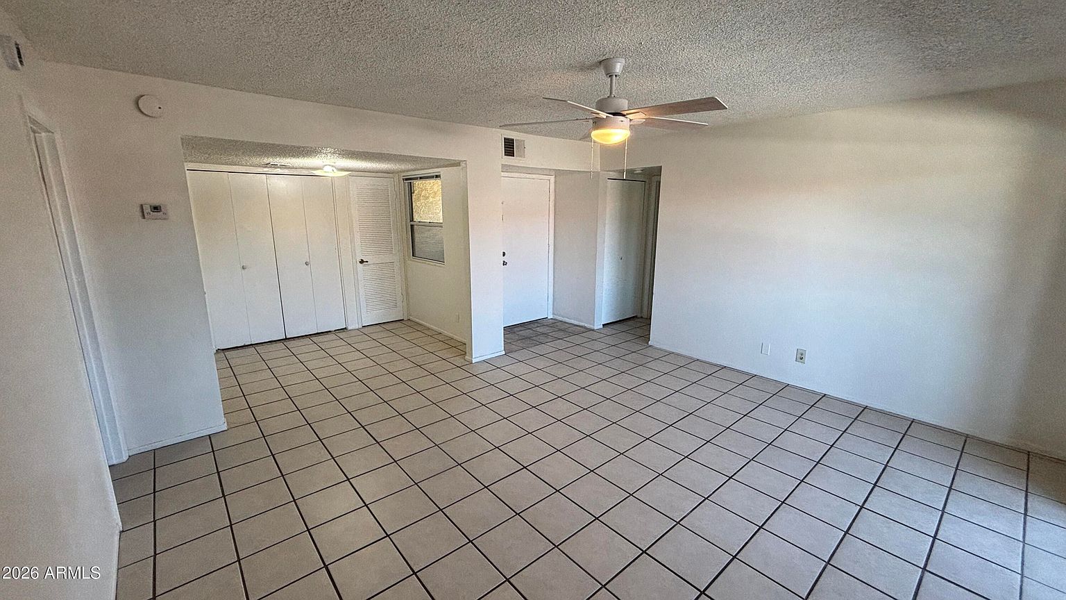 1730 W Emelita Ave photo 3