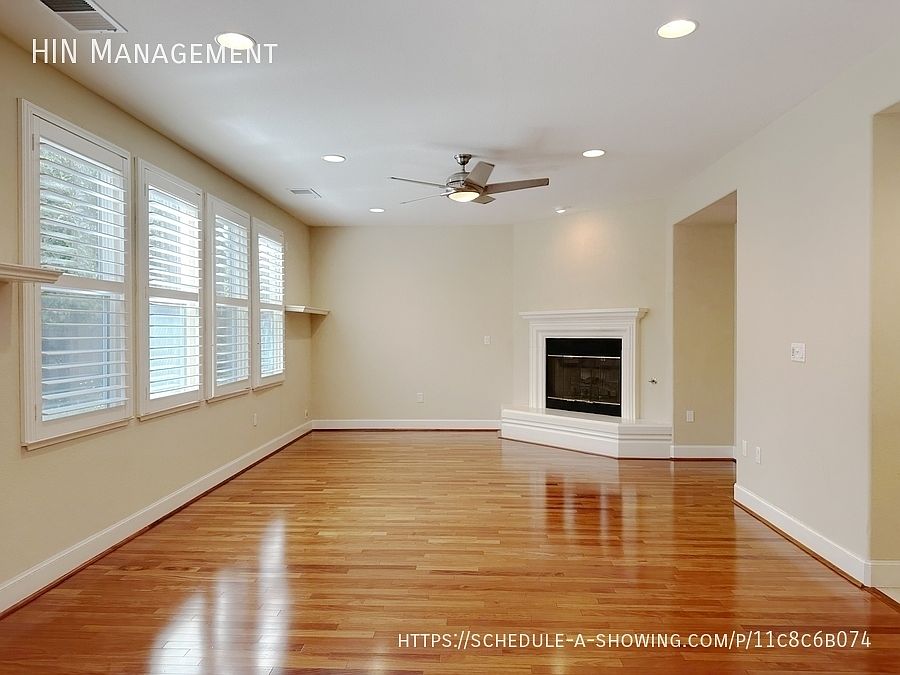 1122 W Lagoon Rd photo 5