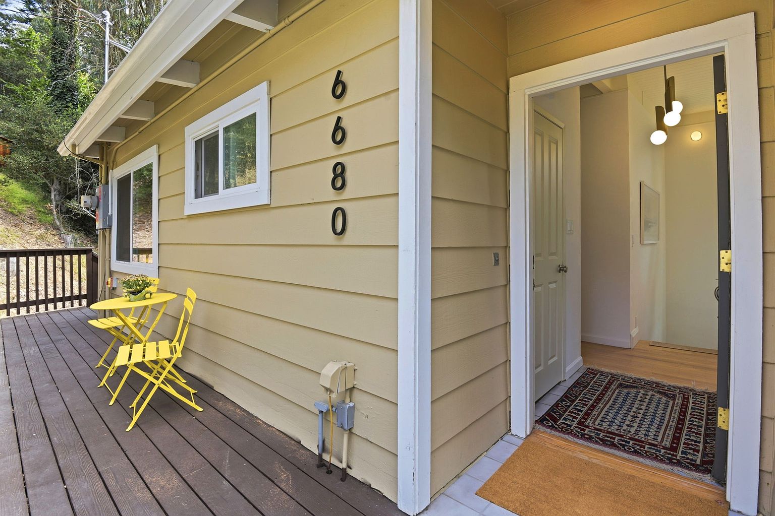 6680 Saroni Dr photo 5