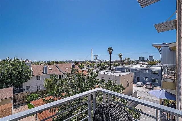 4030 Hamilton St photo 2