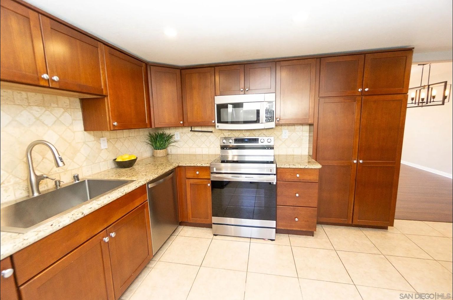 4219 Felton St photo 3