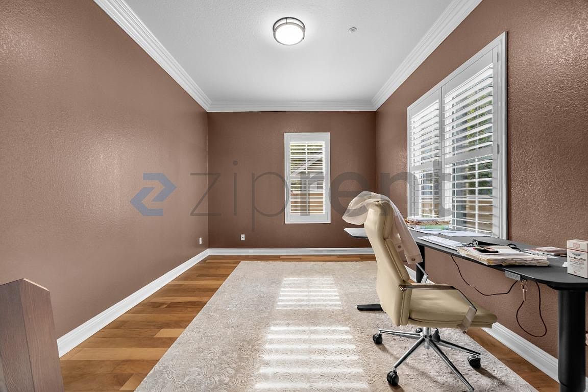 2791 Silver Oak Ct photo 3