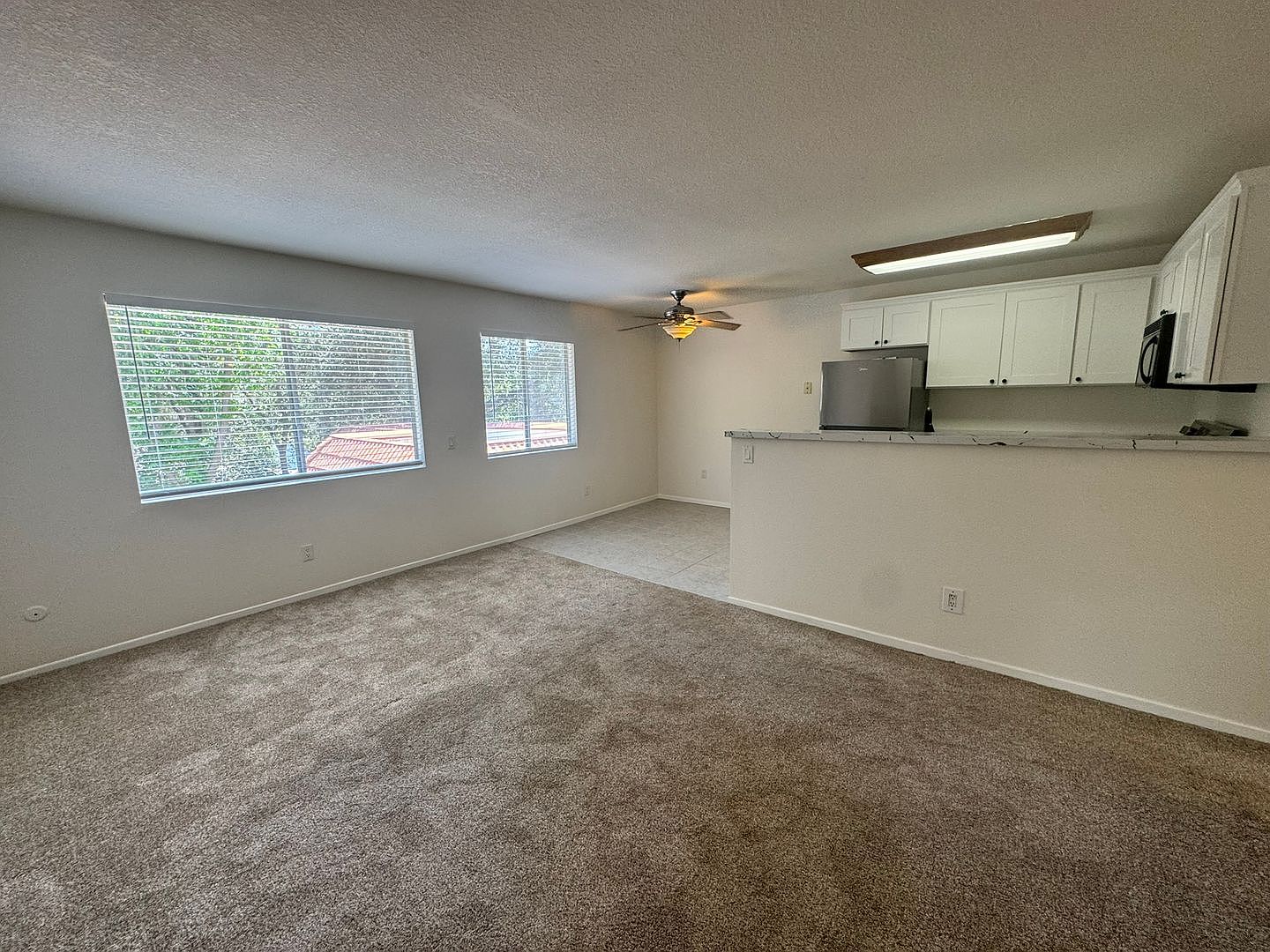 2616 Alpine Blvd photo 2