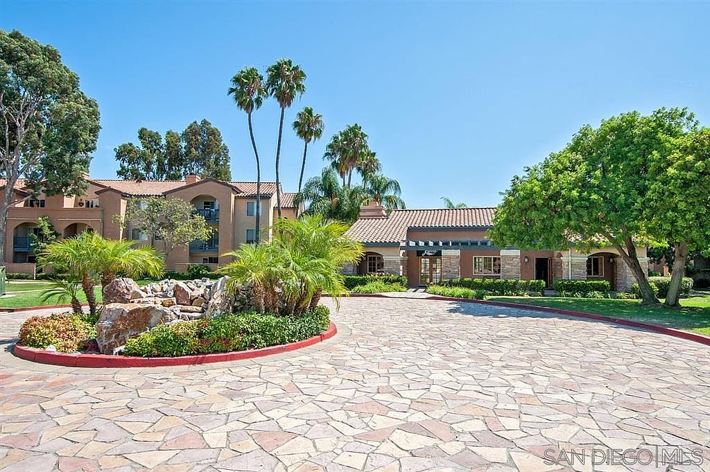 7190 Shoreline Dr photo 3