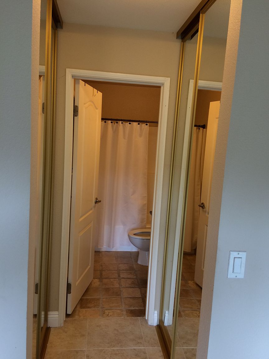 7180 Shoreline Dr photo 2