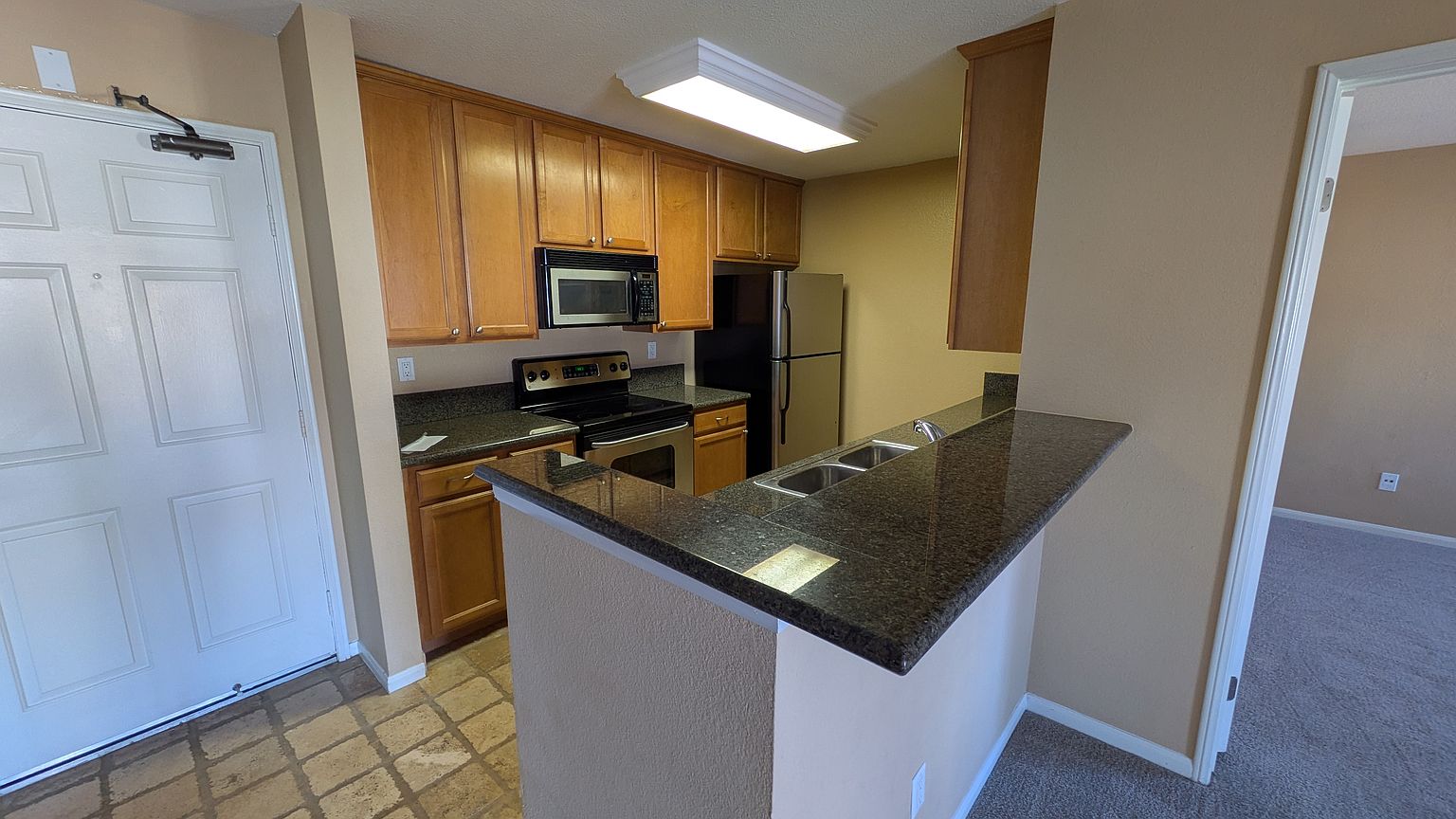 7150 Shoreline Dr photo 4