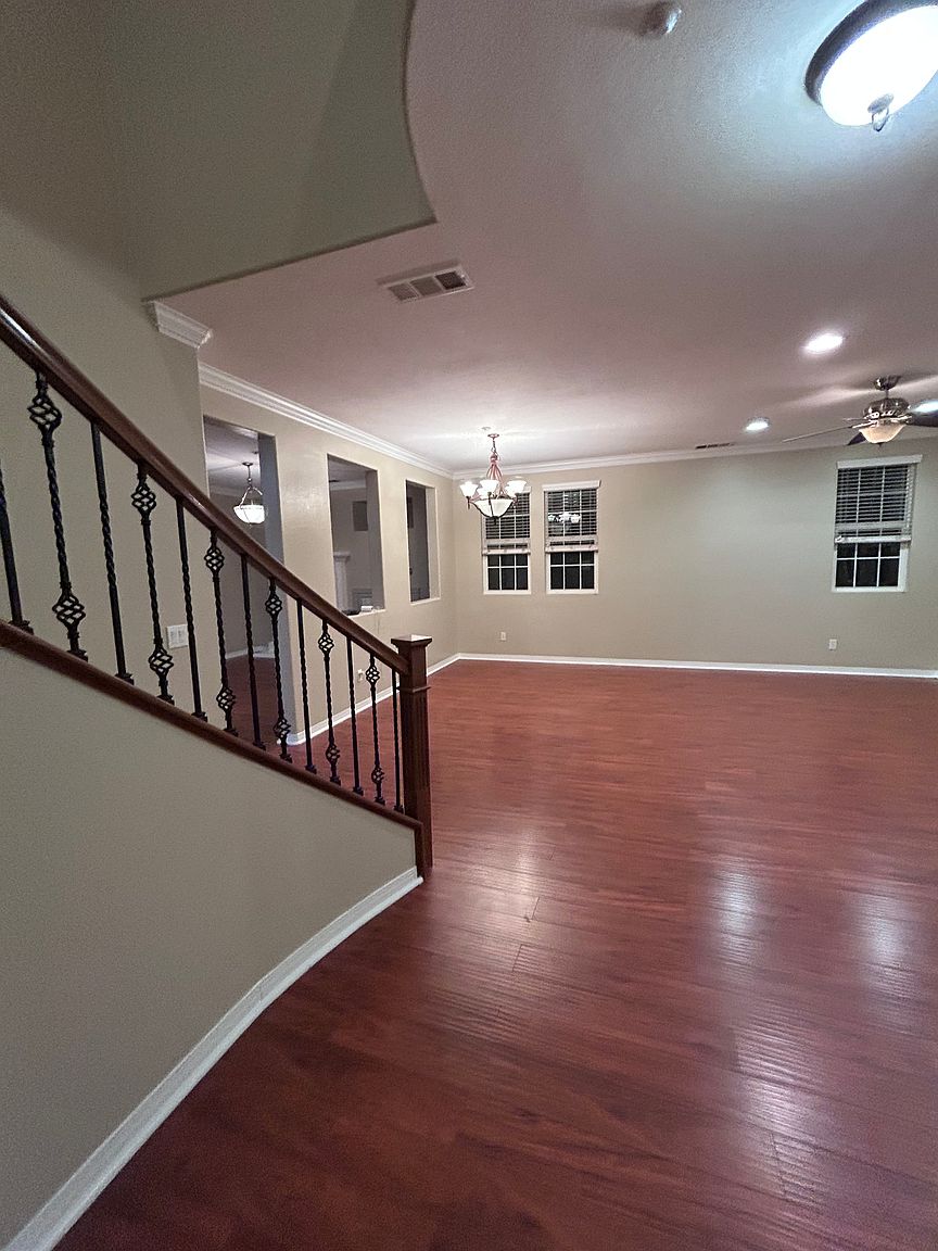 10420 Paradisio Pl photo 3