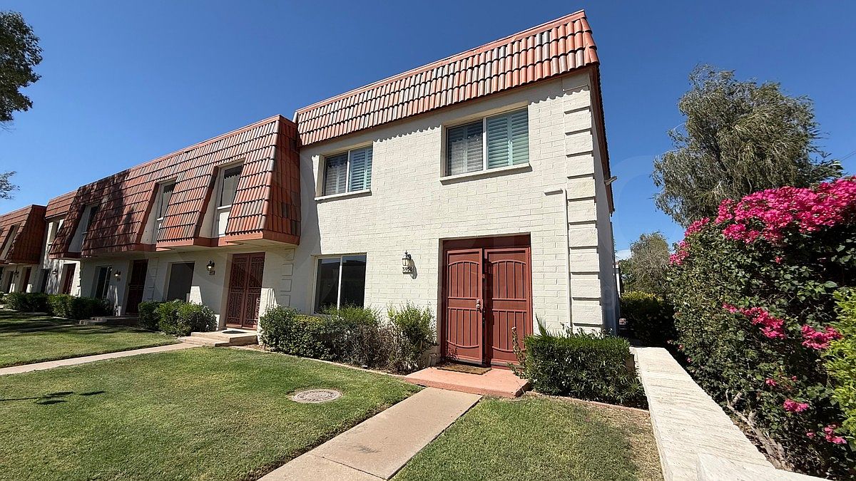 3950 N Granite Reef Rd photo 2