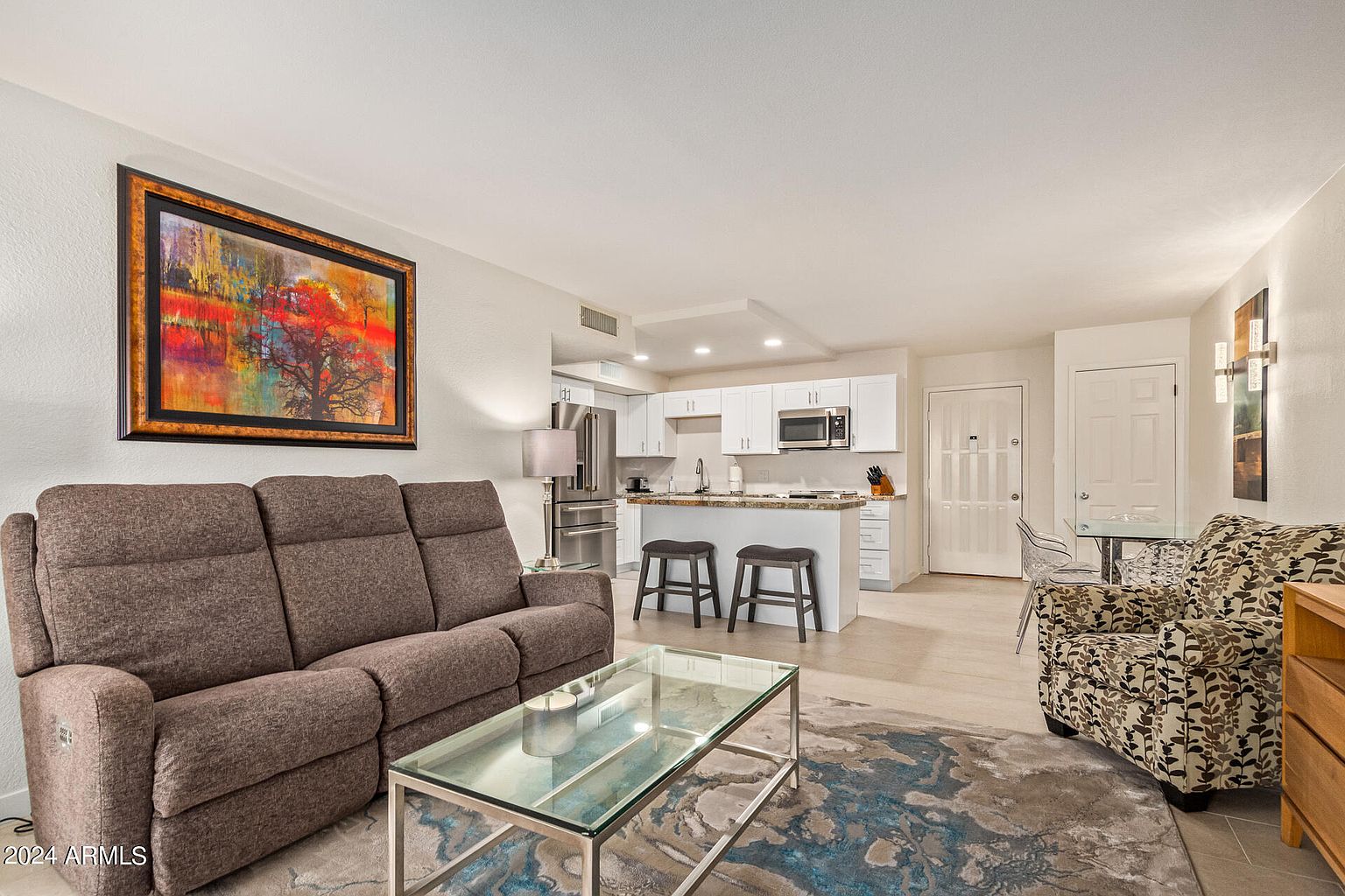 8649 E Royal Palm Rd photo 4