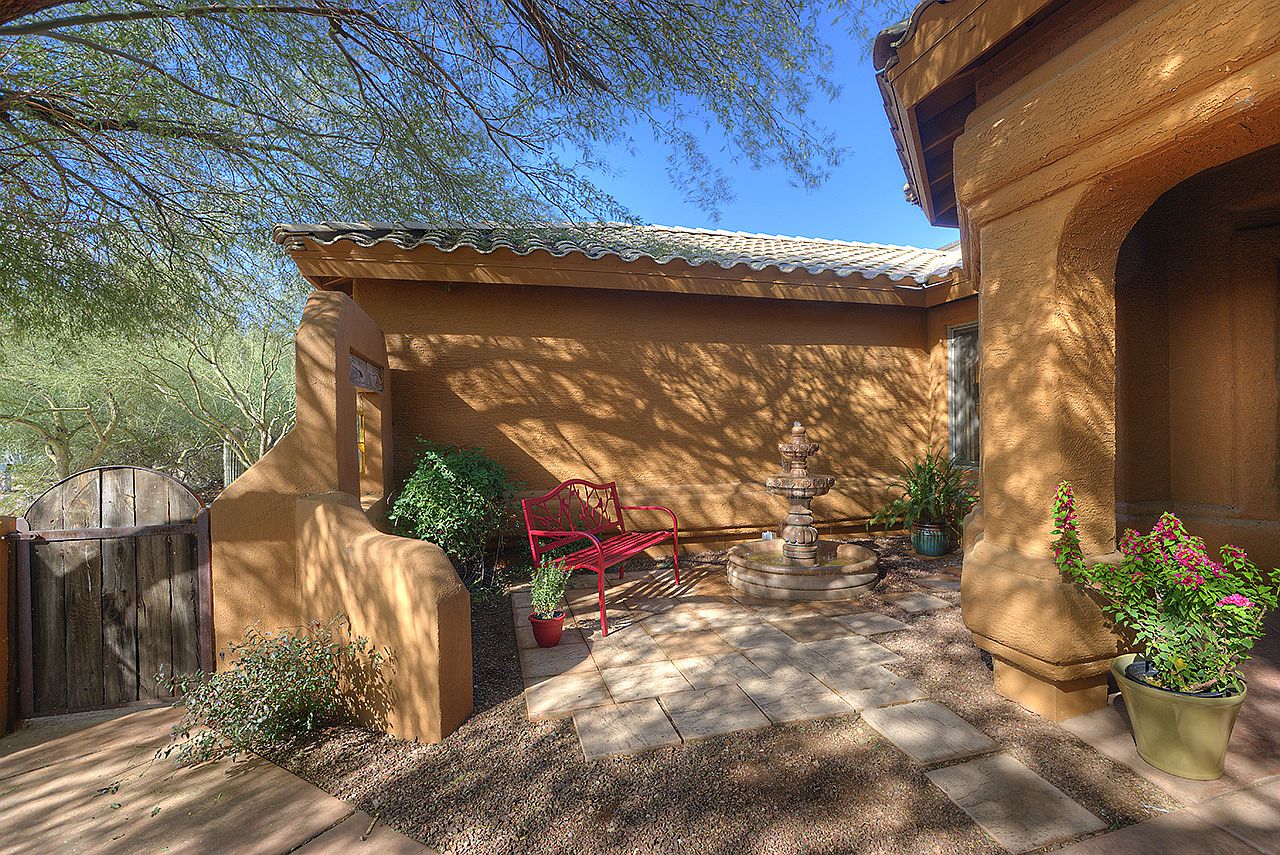 15859 N Aspen Dr unit 1 photo 2