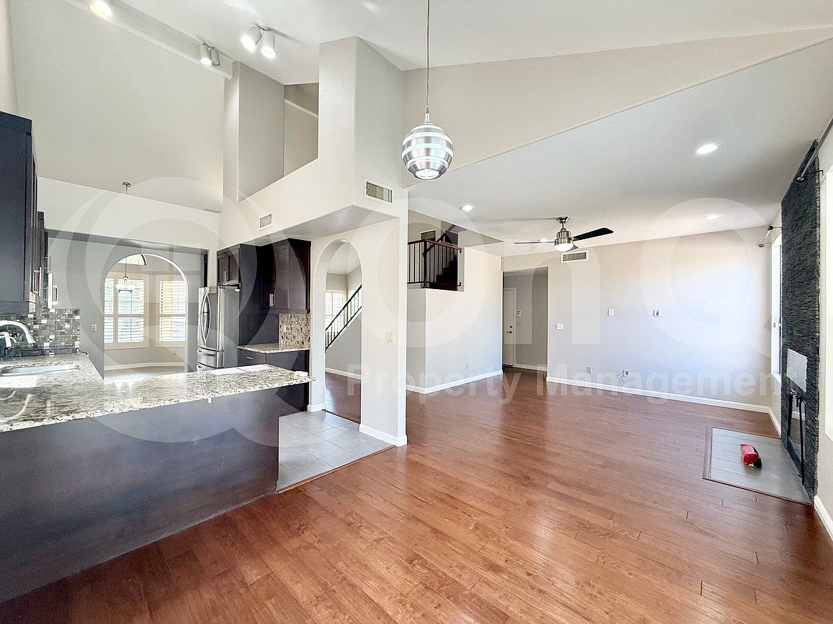 182 W Knox Rd Tempe, AZ 85284 photo 5