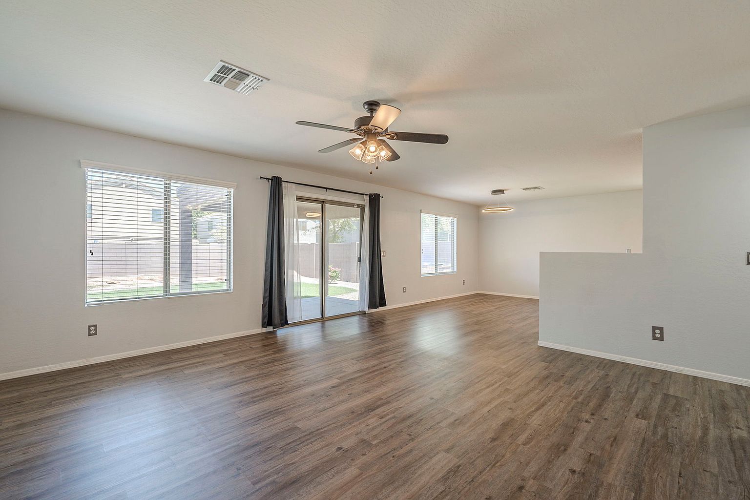 3866 W Belle Ave photo 3