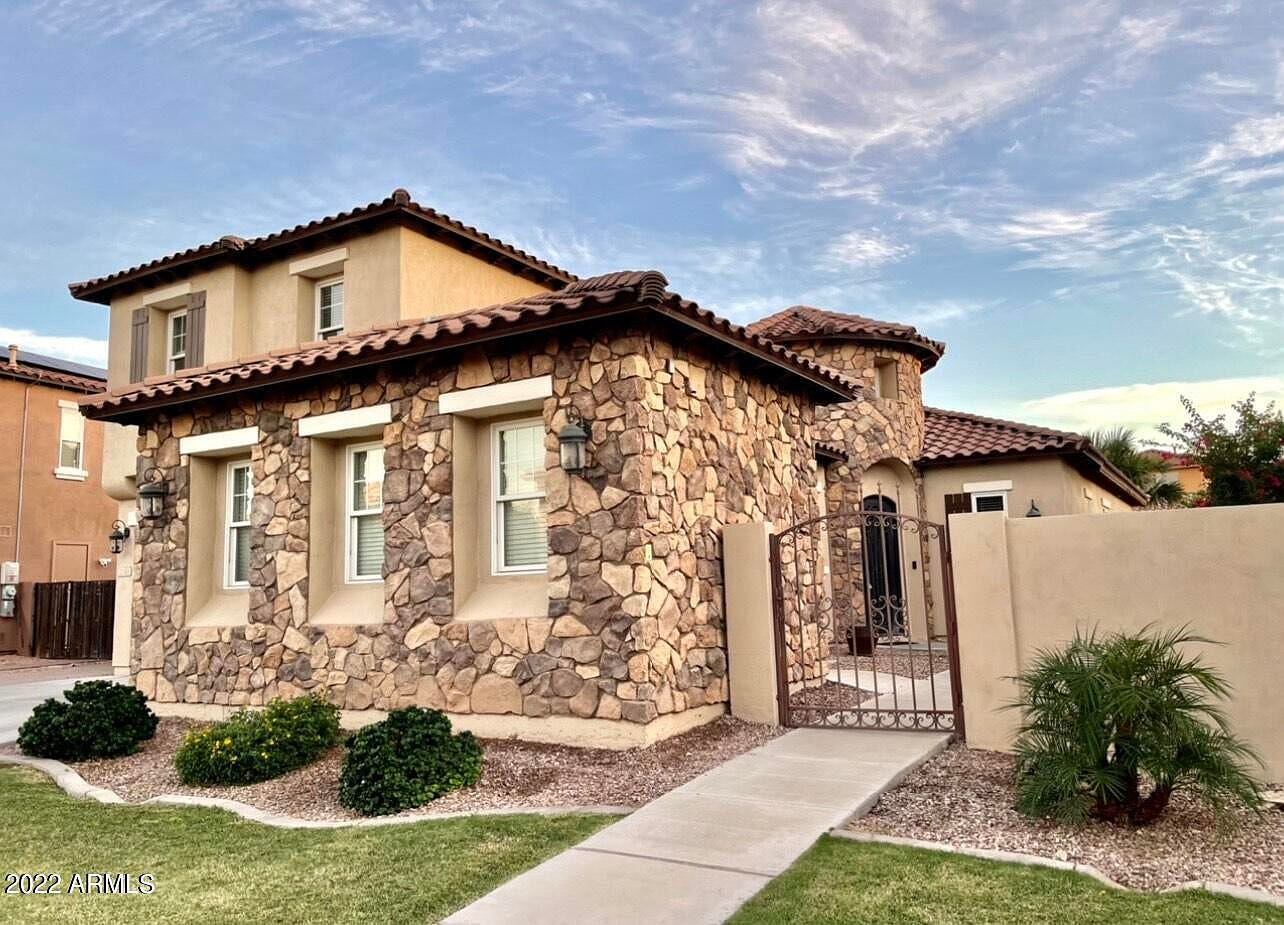 2289 E Aster Dr photo 2