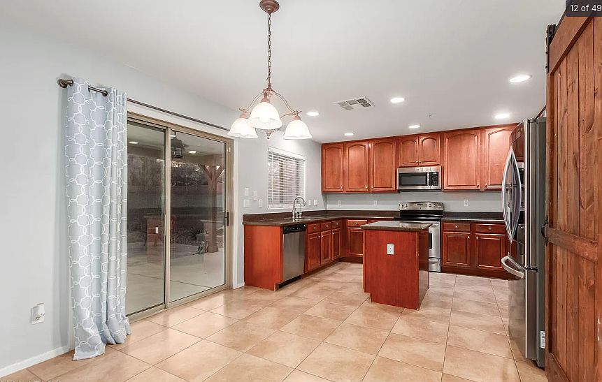 12703 W Milton Dr photo 2