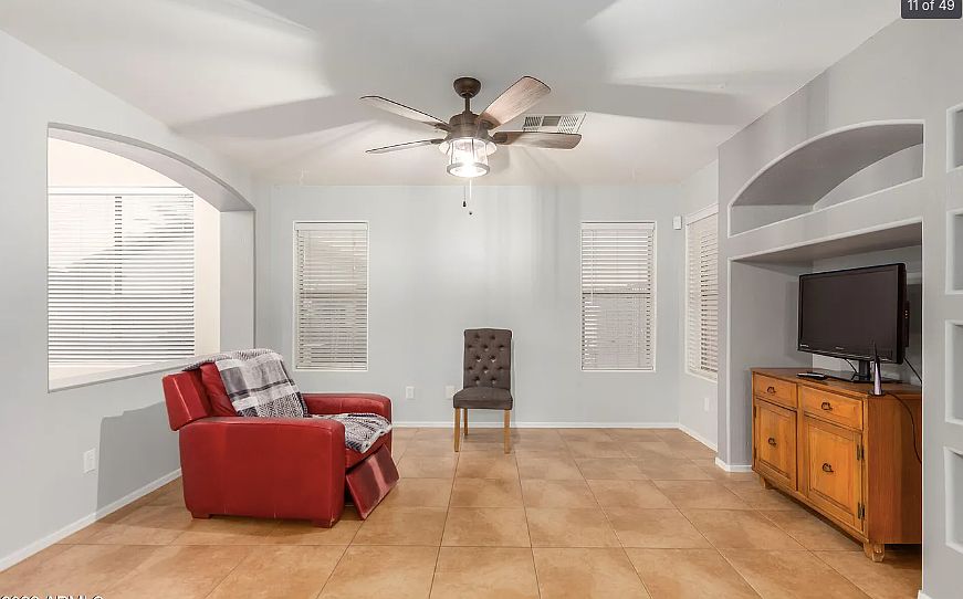 12703 W Milton Dr photo 3