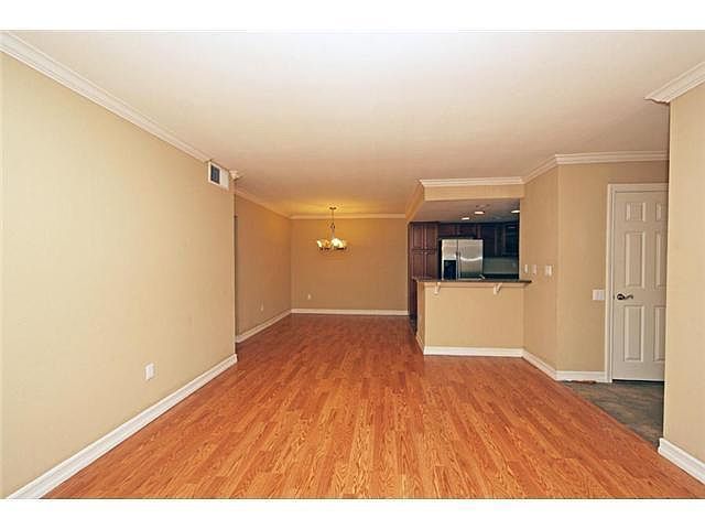 15267 Maturin Dr photo 4