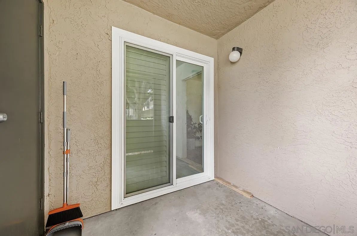 7565 Charmant Dr San Diego, CA 92122 photo 5