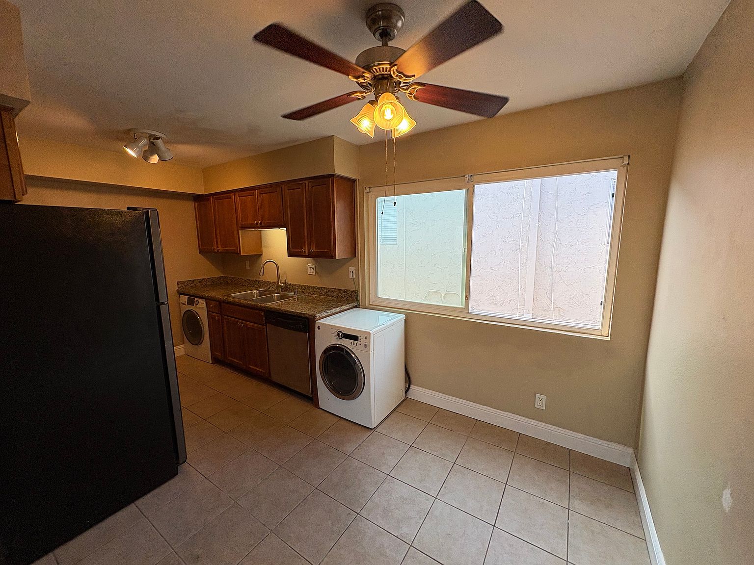 4127 38th St photo 4