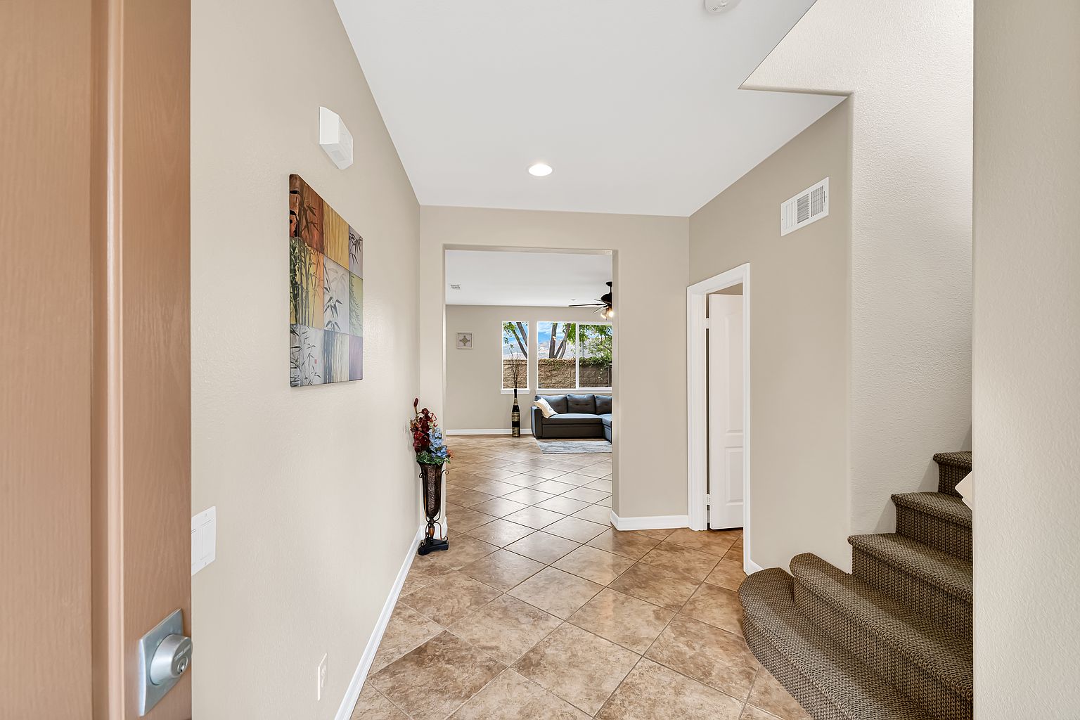 10512 Hollingsworth Way photo 3