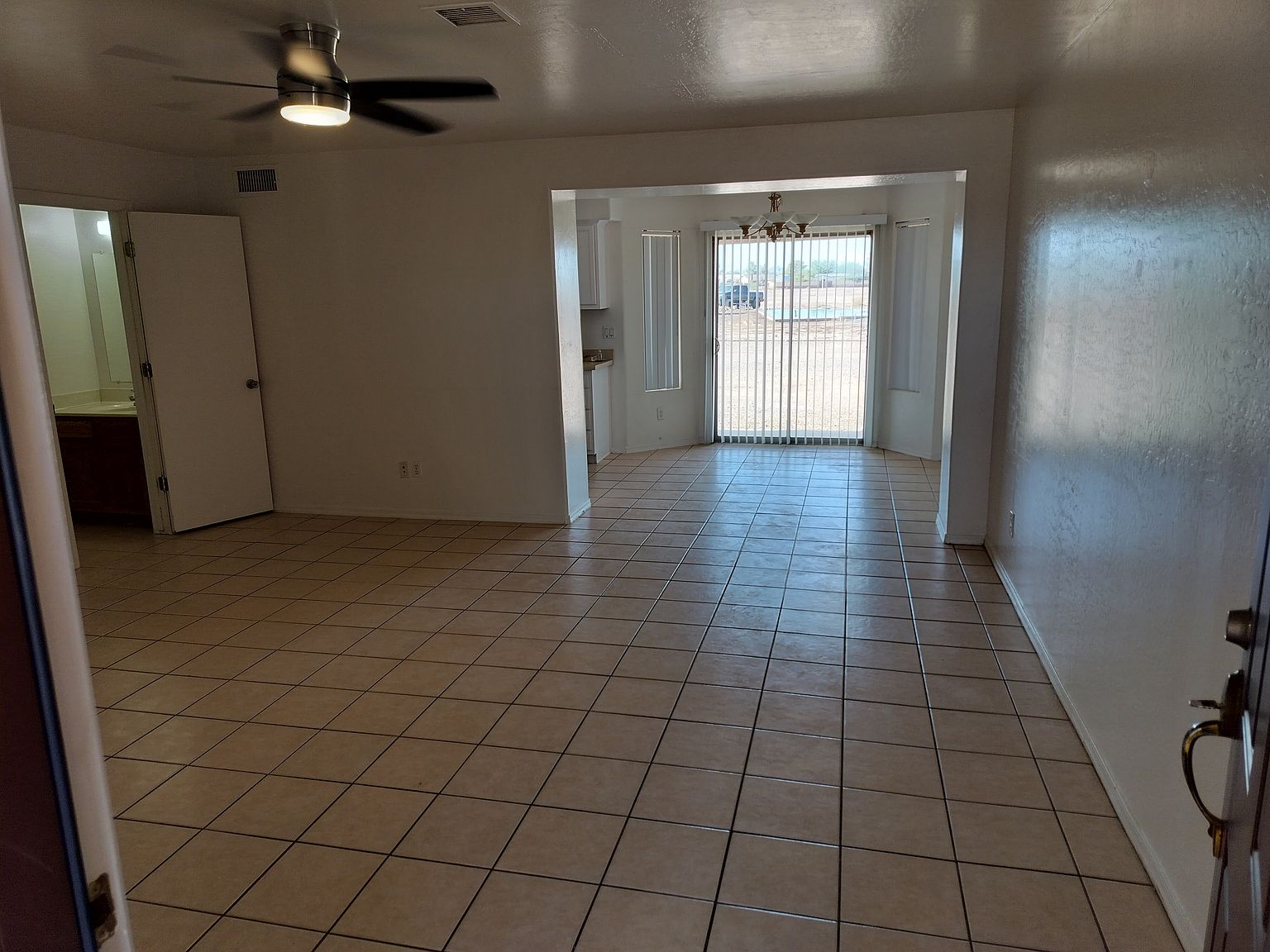 8391 W Santa Cruz Blvd photo 3