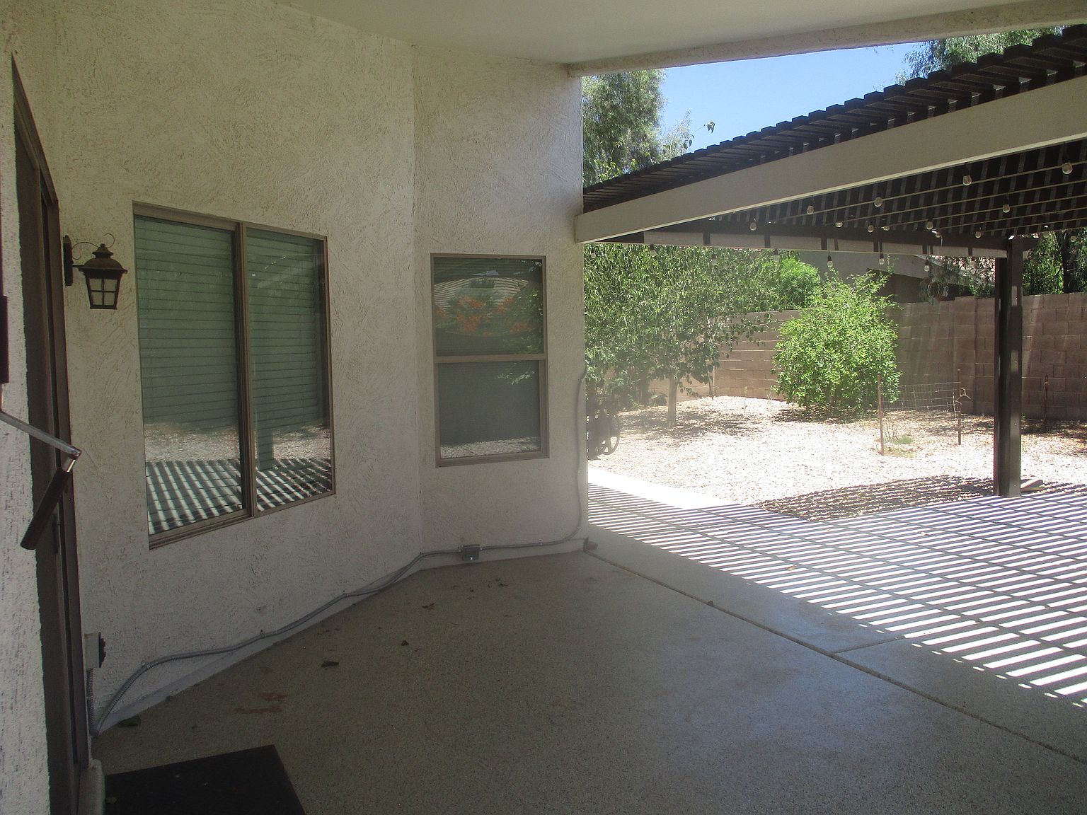 678 W Jersey Way photo 2