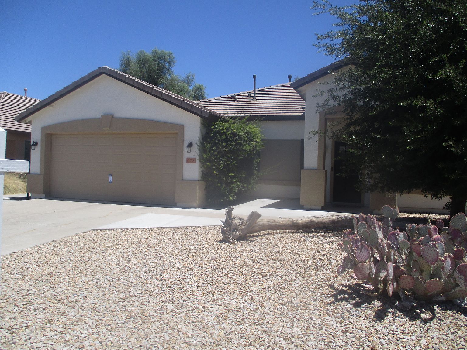 678 W Jersey Way photo 3