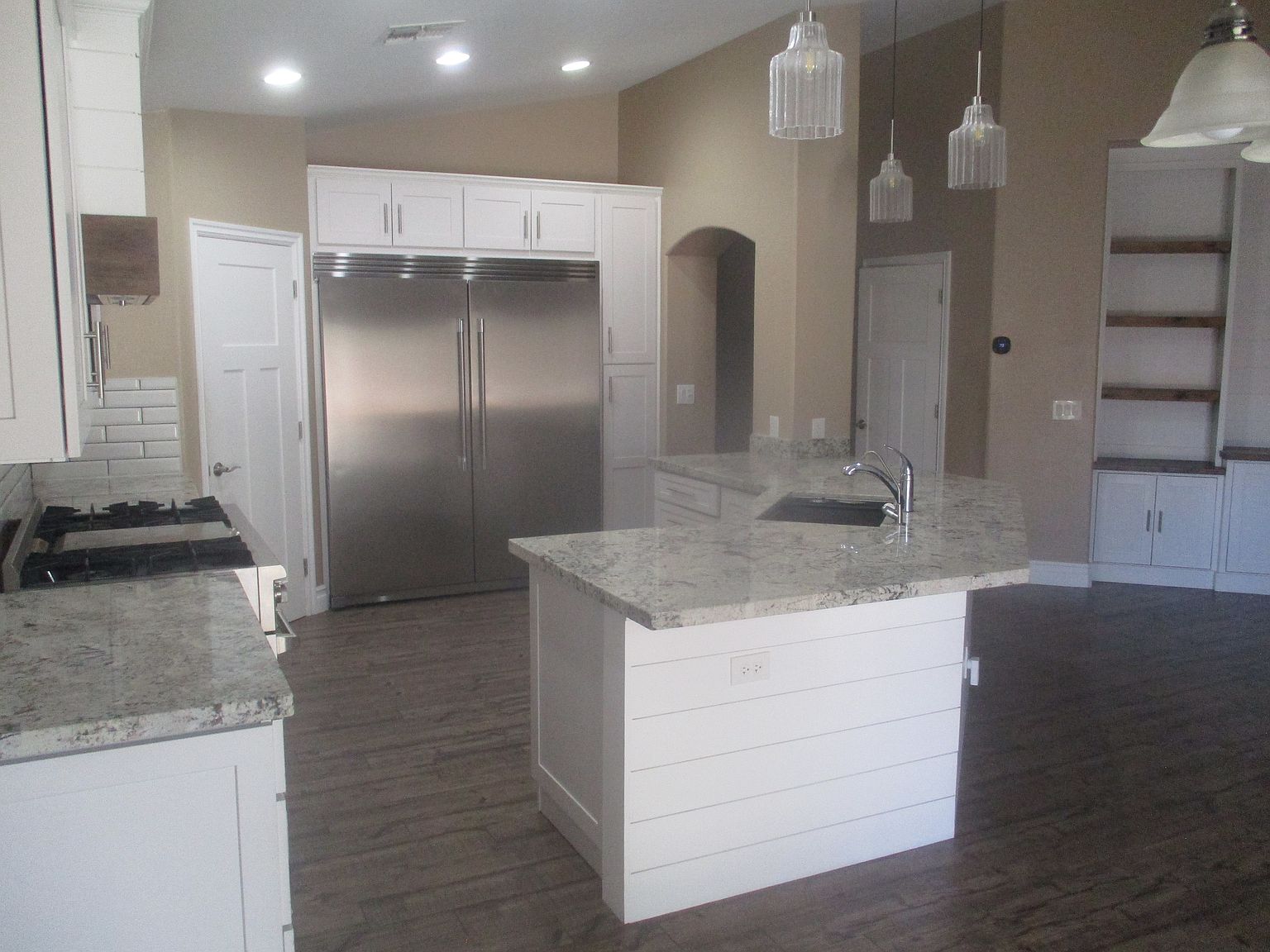 678 W Jersey Way photo 5