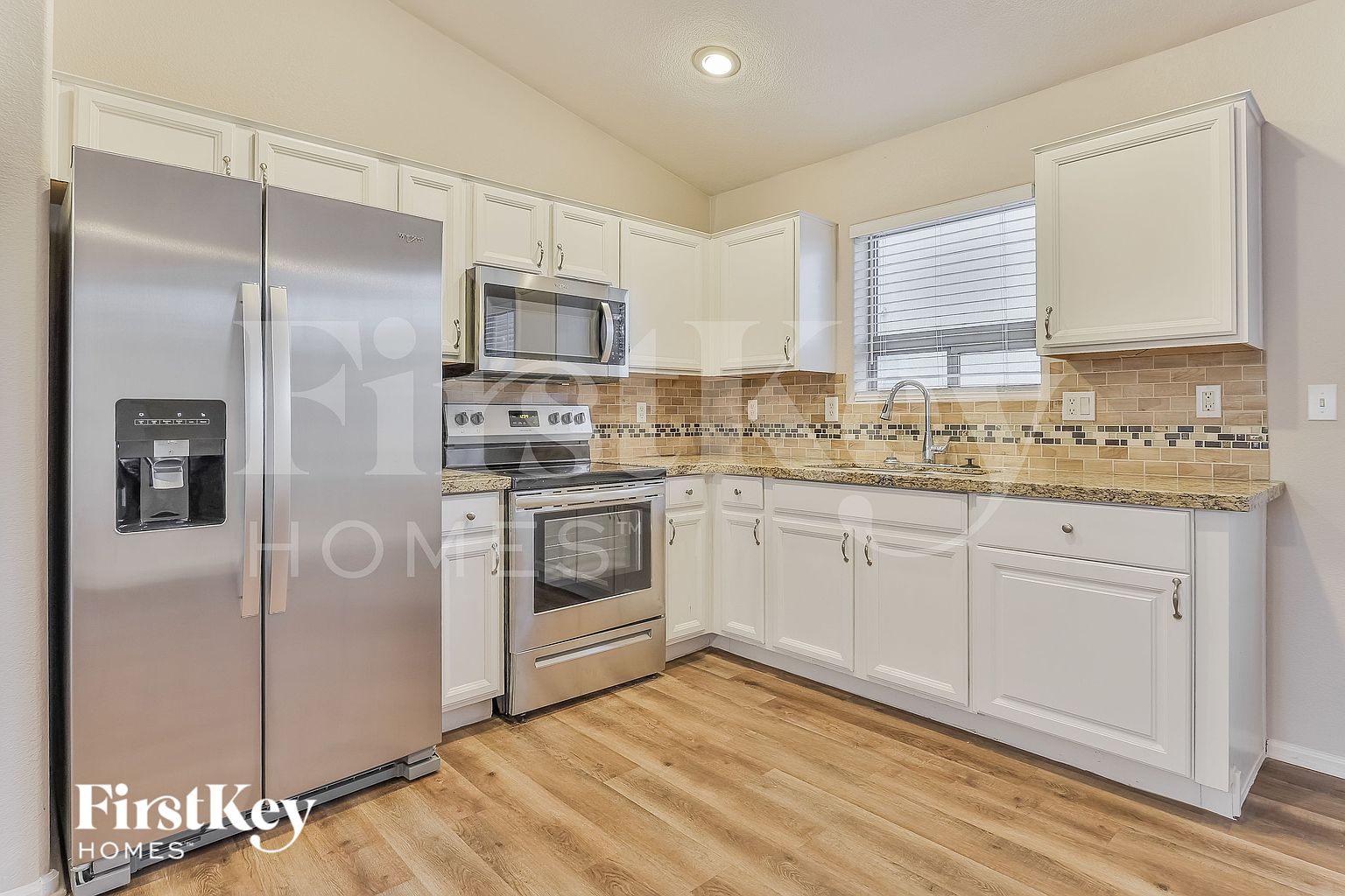 425 W Jersey Way photo 5