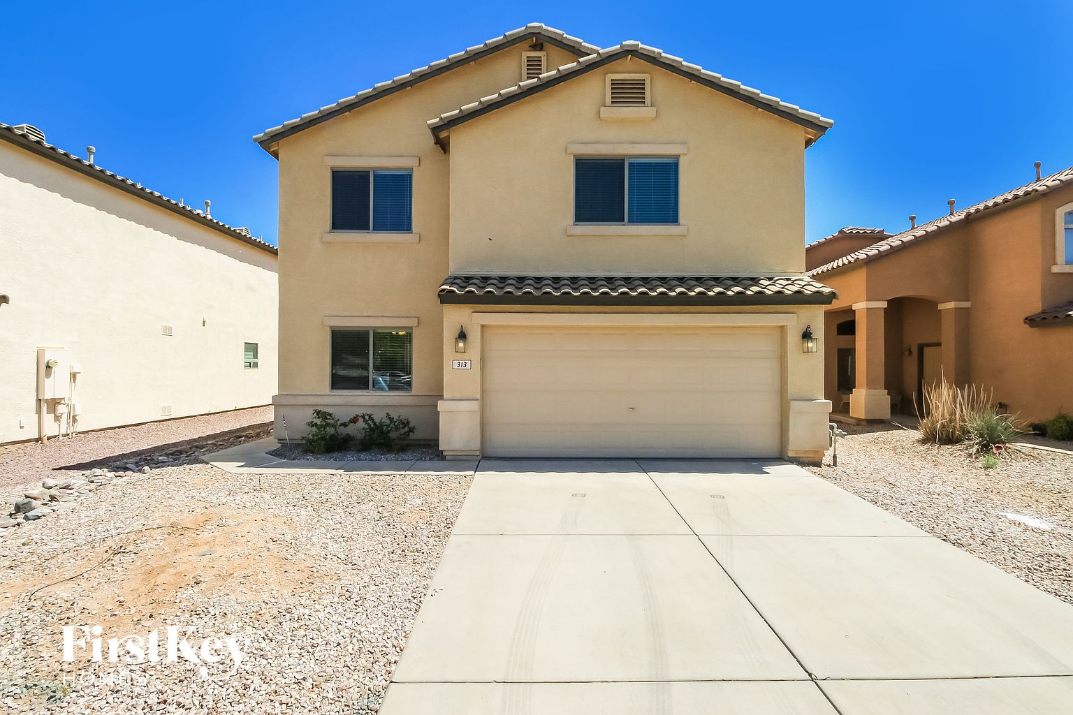 313 W Hereford Dr San Tan Valley, AZ 85143 photo 2