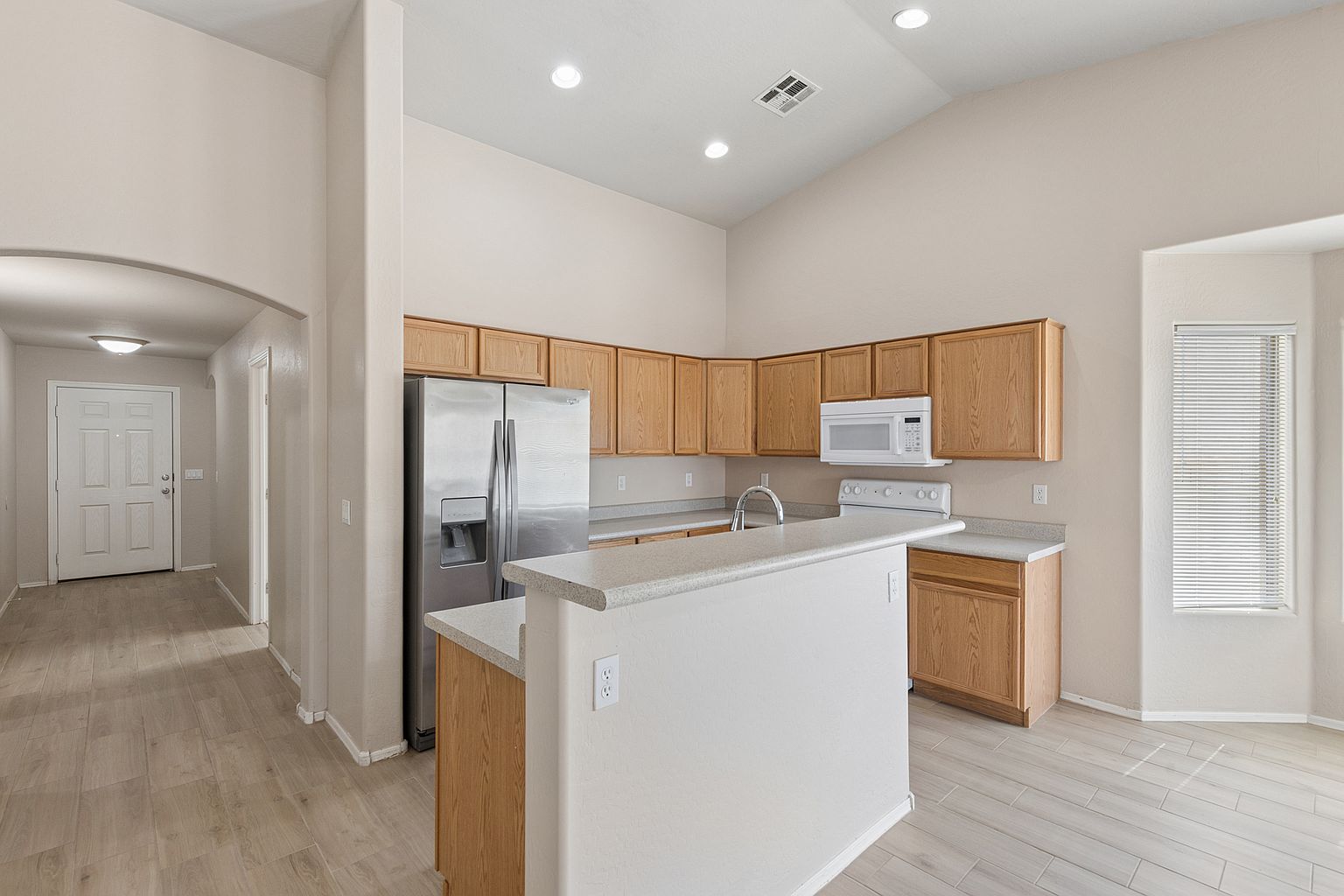 1576 E Gabrilla Dr Casa Grande, AZ 85122 photo 4