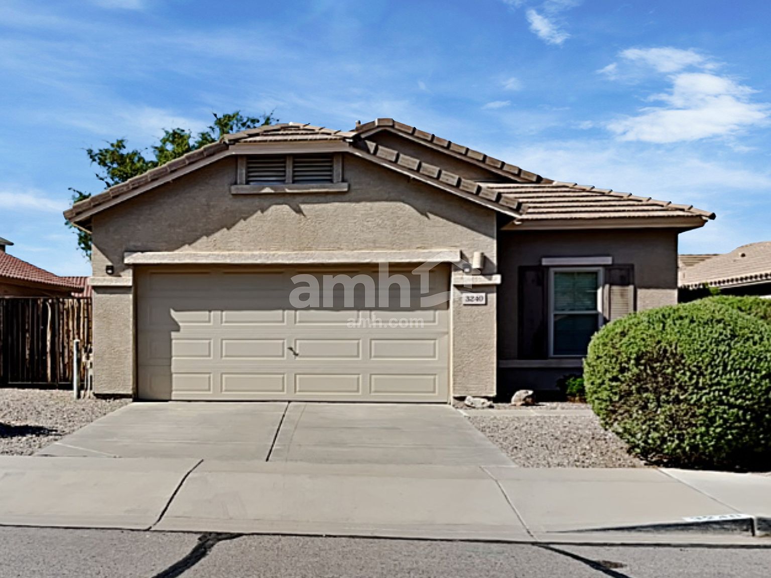 3240 W Hayden Peak Dr San Tan Valley, AZ 85142 photo 2