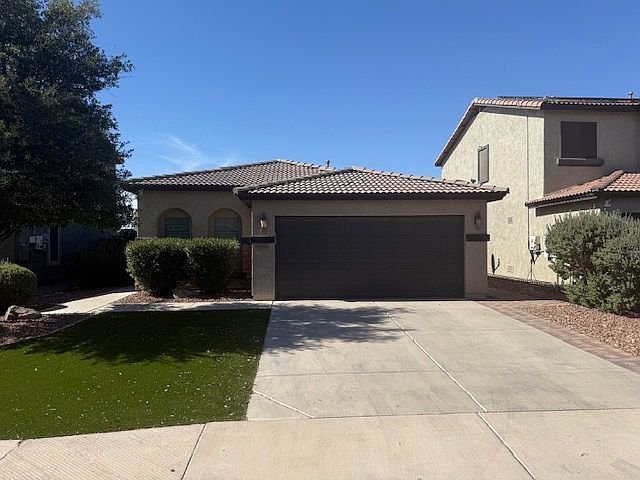 45008 W Miramar Rd photo 2