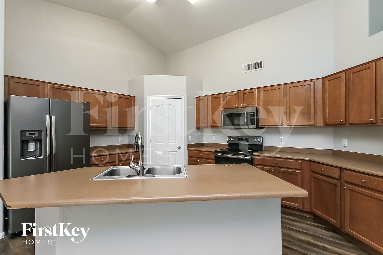 4082 E Meadow Lark Way San Tan Valley, AZ 85140 photo 5