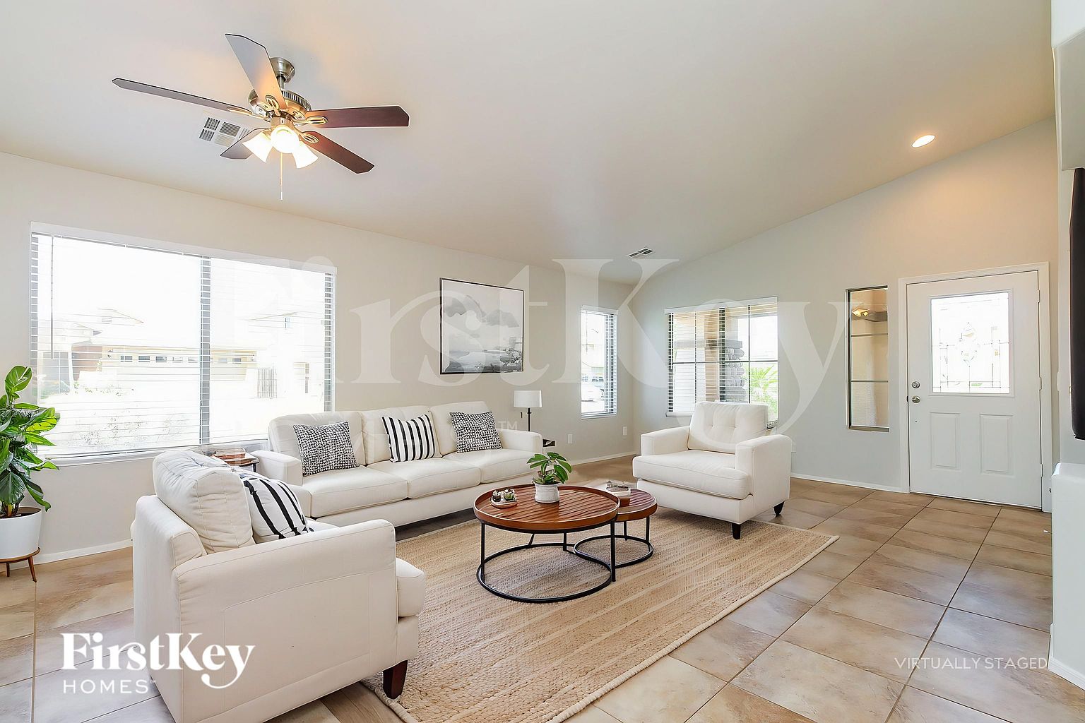 2647 W Canyon Way San Tan Valley, AZ 85142 photo 5