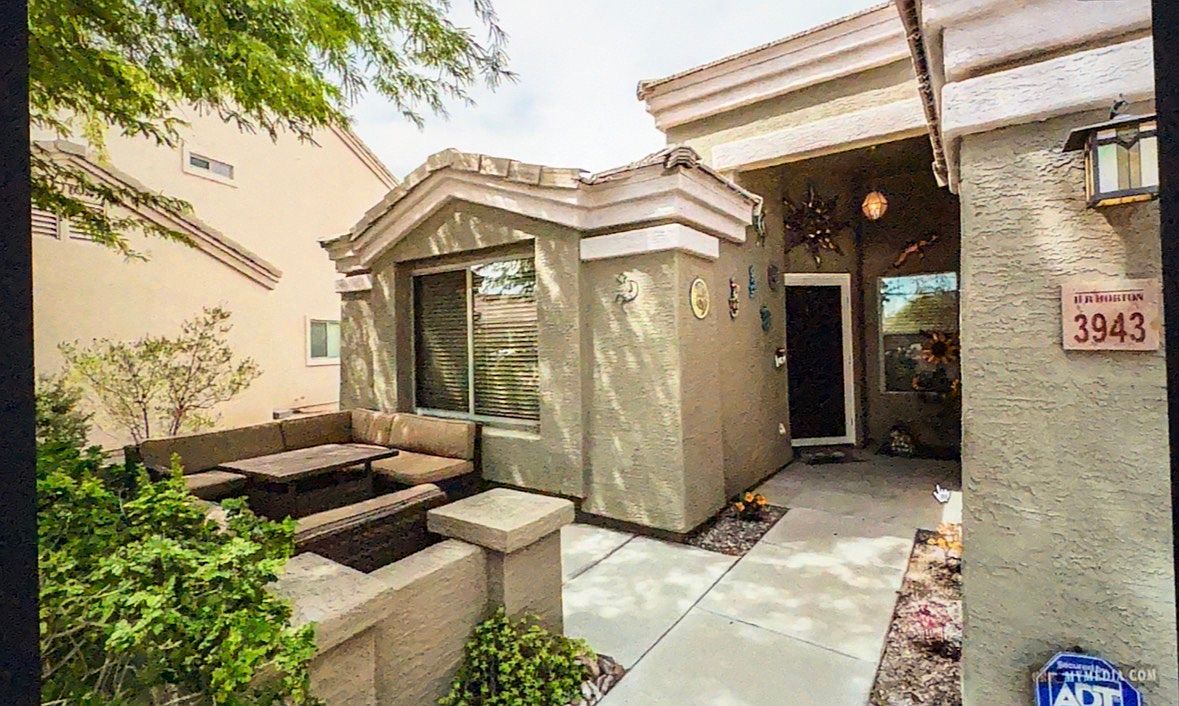 3943 N Creosote Ct photo 2