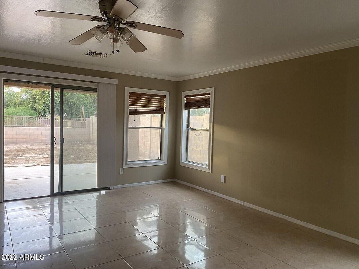 19286 N Duncan Dr photo 5