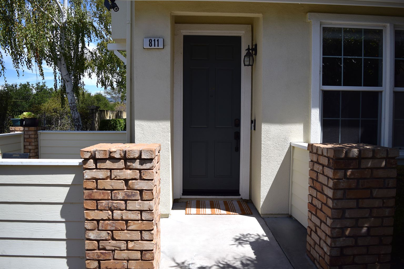 811 Joree Ln photo 3